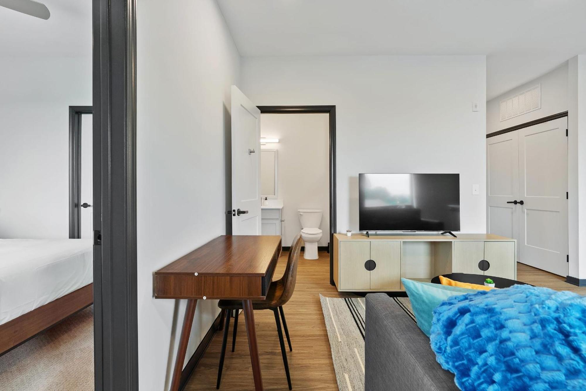 Cozysuites On Mass With Garage Parking #7 Indianapolis Exterior photo